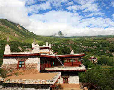 ༄༅།། ཞང་བོད་རིག་གནས་དང་རྒྱལ་རོང་སྐོར་ལས་འཕྲོས་པའི་གཏམ།