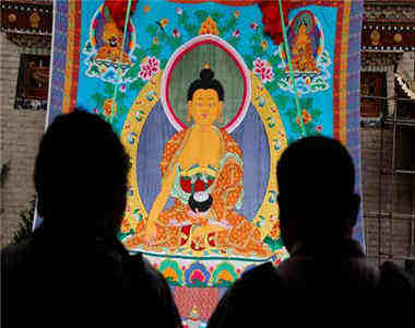 བོད་ཀྱི་འཁྲུངས་སྐར་མཛད་སྒོ།