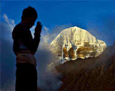 གངས་ཏི་སེ།