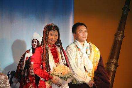 ༄༅། །དམངས་སྲོལ་ལས་གཉེན་སྟོན།