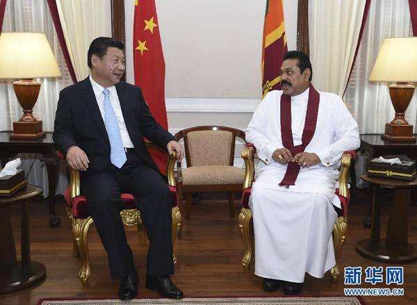 ཞི་ཅིན་ཕིང་གིས་སིང་གྷ་ཕོར་རྒྱལ་ཁབ་ཀྱི་ཙུང་ཐུང་ལ་ཅ་ཕ་ཁི་ས་དང་གྲོས་མོལ་མཛད།