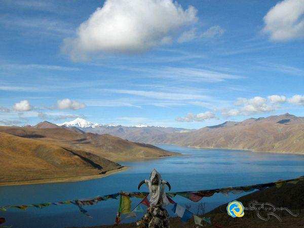 ༄༅། །ལྷོ་ཡི་ཡར་འབྲོག་གཡུ་མཚོ།