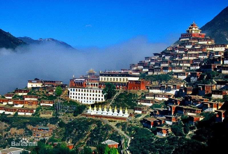 ༄༅། །སྔ་འགྱུར་རྙིང་མའི་དཔལ་ཡུལ་རྣམ་རྒྱལ་བྱང་ཆུབ་ཆོས་གླིང་།