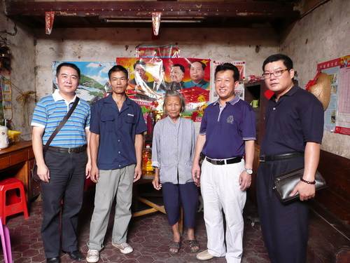 ཁྲེན་ཏུའུ་ཡི་དབུལ་སྐྱོར་གསར་སྤེལ་གྱིས་དམིགས་འབེན་ཆེན་པོ་གསུམ་ལ་དམིགས་ཏེ་“གྲོང་ཚོ་བརྒྱ་དང་ཁྱིམ་དུད་ཁྲི”ཞེས་པའི་རོགས་སྐྱོར་བྱ་འགུལ་སྤེལ།
