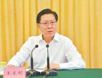 སི་ཁྲོན་ཞིང་ཆེན་གྱི་འགོ་ཁྲིད་ལས་བྱེད་པའི་ཚོགས་ཆེན་འཚོགས།