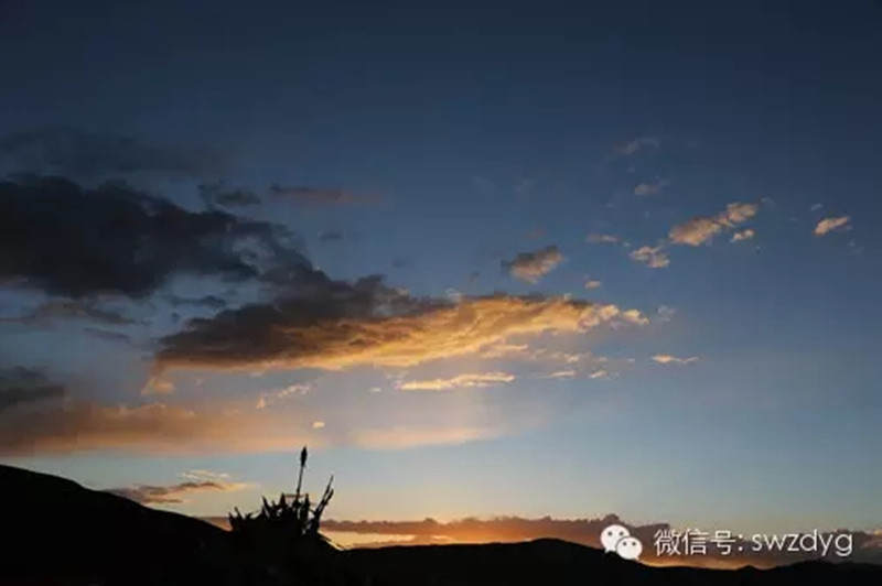 ༄༅།། གནའ་བོའི་བོད་ཀྱི་སྲོལ་རྒྱུན་འཚོ་བའི་ཤེས་བྱ་ཁྱད་མཚར་ཅན་འགའ།