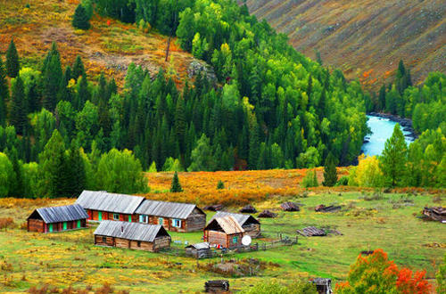 བོད་ལྗོངས་ཀྱི་རི་གྲོང་གསུམ་ལ་2015ལོའི་ཀྲུང་གོའི་ཆེས་མཛེས་པའི་སྤྲོ་གསེང་རི་གྲོང་གི་མཚན་སྙན་ཐོབ།