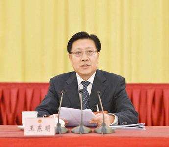 ཞིང་ཆེན་ཏང་ཨུའི་རྒྱུན་ལས་ཨུ་ཡོན་གྱི་ཚོགས་འདུའི་སྟེང་སྐབས་བཅོ་བརྒྱད་པའི་ཀྲུང་ཨུ་ཚང་འཛོམས་གྲོས་ཚོགས་ཐེངས་ལྔ་པའི་དགོངས་དོན་བརྒྱུད་བསྒྲགས་དང་སློབ་སྦྱོང་བྱས།