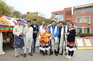 ཧྲན་ཏུང་ཚན་རྩལ་སློབ་ཆེན་ནས་སྐབས་གཉིས་པའི་བོད་ཀྱི་རིག་གནས་འགྲེམ་སྟོན་གཉེར།
