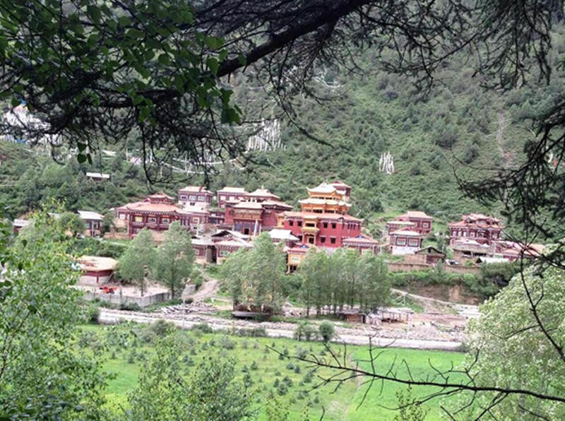 ༄༅།། གཞི་རིང་དགོན།