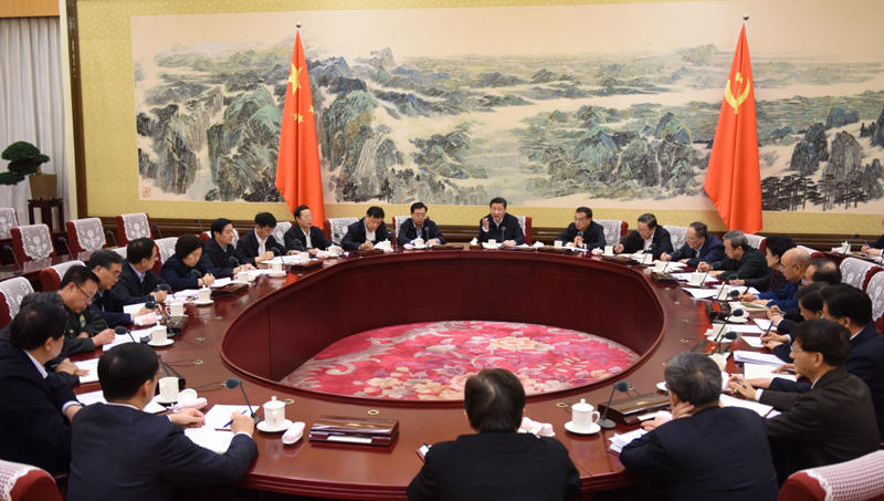ཀྲུང་གུང་ཀྲུང་དབྱང་ཆབ་སྲིད་ཅུས་ཀྱིས་དམངས་གཙོ་འཚོ་བའི་ཆེད་དོན་ཚོགས་འདུ་འཚོགས།