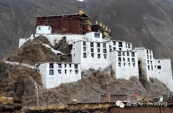 ༄༅།། བོད་ལྗོངས་ཀྱི་ཕོ་བྲང་པོ་ཏ་ལ་གསུམ།