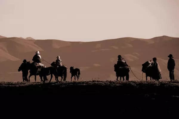 ༄༅།། བོད་མིའི་ལམ་རྟགས་བརྩི་སྲོལ།