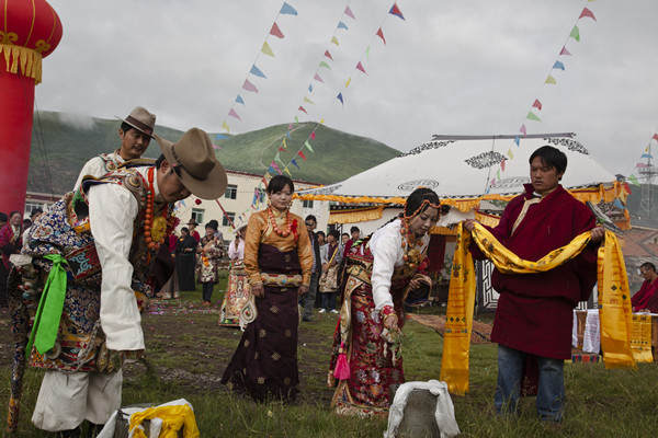 ༄༅།། གཉེན་སྟོན་རྟེན་འབྲེལ་གྱི་གཏམ་བཤད་རྟ་བབ་རིན་ཆེན་བཅུ་གསུམ།