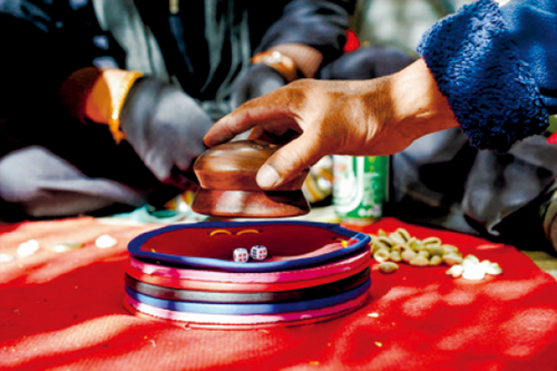 ༄༅།།བོད་ཀྱི་ཤོ་རྩེད་དང་ཤོ་བཤད།