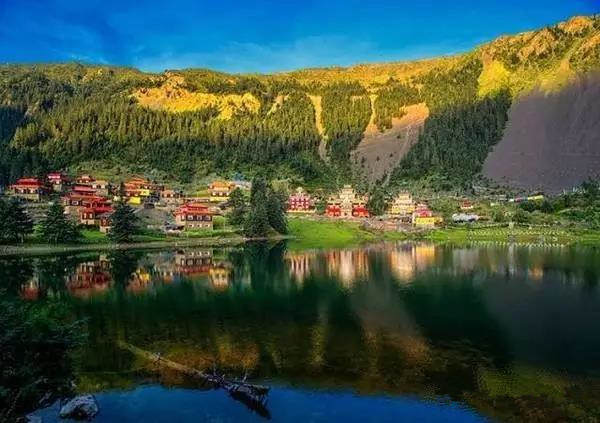 ༄༅།། ཉག་རོང་བཅུ་གསུམ་དུས་ཆེན།