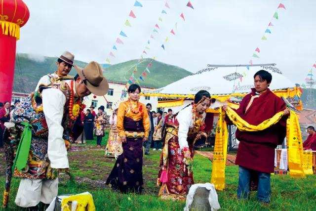 ༄༅།། གཉེན་སྟོན་རྟེན་འབྲེལ་གྱི་གཏམ་བཤད་རྟ་བབ་རིན་ཆེན་བཅུ་གསུམ།