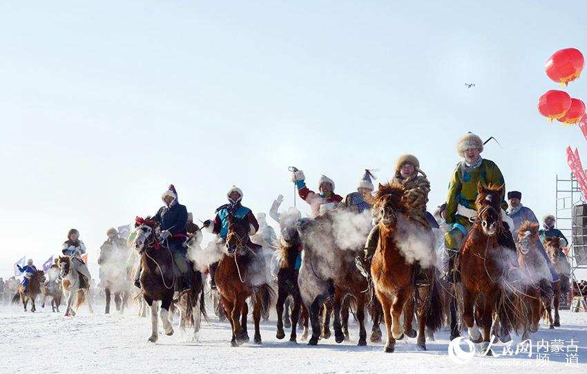 ནང་སོག་གི་སྐབས་དང་པོའི་ཡུལ་སྐོར་འཕེལ་རྒྱས་ཚོགས་ཆེན་ཧུའུ་ལུན་པེ་ཨེར་གྲོང་ཁྱེར་དུ་འཚོགས། 