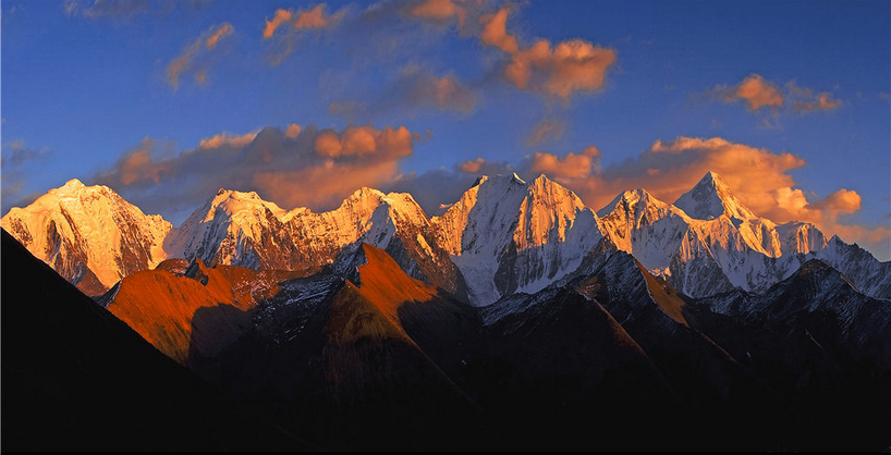 ༄༅།། བོད་ཀྱི་ལོ་ཙྭ་བར་གྱུར་བའི་རྒྱ་ནག་གི་རྒྱལ་པོ། 