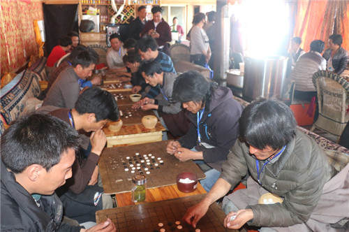 རྔ་བ་རྫོང་གཅའ་རོ་གྲོང་བརྡལ་གྱིས་བཙིར་འགྱིག་འགྲན་བསྡུར་གྱི་བྱེད་སྒོ་སྤེལ།