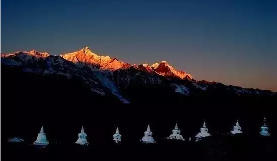 ༄༅།། ཁ་བ་དཀར་པོར་གནས་མཇལ་དུ་འགྲོ་བའི་དུས་ཚོད་དང་ལམ་ཐིག