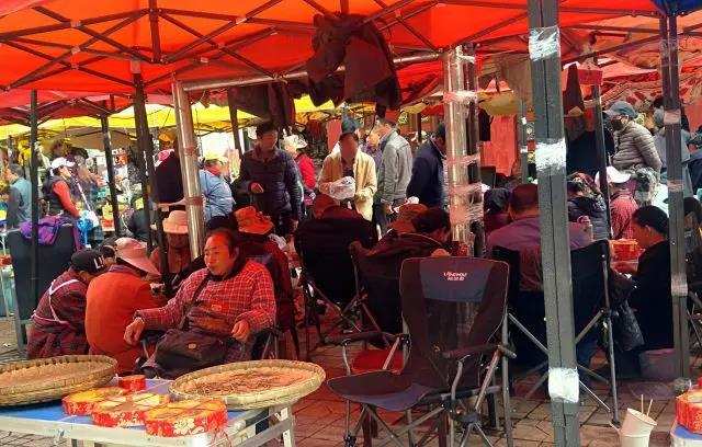 རྒྱལ་མོ་ཚ་བ་རོང་དུ་དབྱར་རྩྭ་དགུན་འབུ་བྲིན།