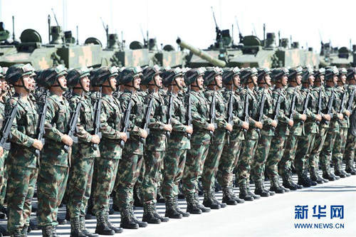 བཅིངས་འགྲོལ་དམག་བཙུགས་ནས་ལོ་འཁོར་90ལོན་པའི་དམག་གཟིགས་ཆེན་མོ།