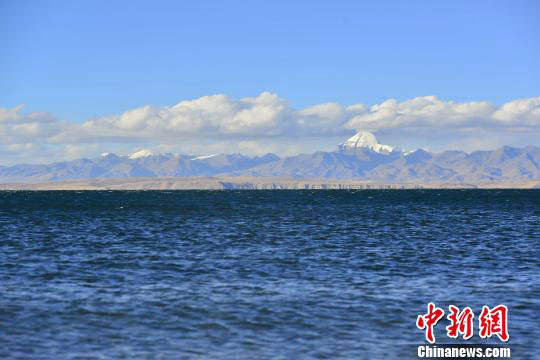 མ་ཕམ་གཡུ་མཚོ་རྒྱལ་ཁབ་རིམ་པའི་རང་བྱུང་སྲུང་སྐྱོང་ཁུལ་གྱི་སྐྱེ་ཁམས་ཁོར་ཡུག་ཉམས་གསོ་རང་བཞིན་ལྡན་པའི་སྒོ་ནས་ཇེ་ཆེར་འགྲོ་བཞིན་ཡོད་པ། 