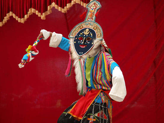 ༄༅།། སྣང་ས་འོད་འབུམ་གྱི་རྣམ་ཐར་ལ་དཔྱད་པ།