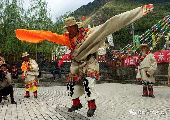 ༄༅།། ཆུ་ཆེན་མ་ནེའི་སྐོར་བྲོ།