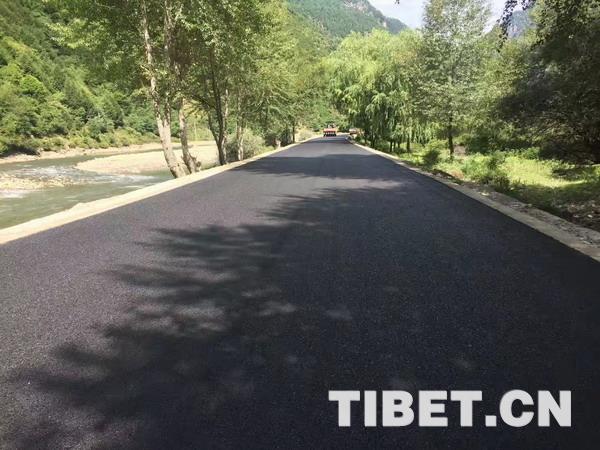   སི་ཁྲོན་དཀར་མཛེས་རོང་བྲག་རྫོང་གི་ཤང་གཉིས་ཀྱི་གཞུང་ལམ་ཞིབ་བཤེར་རྩིས་ལེན་ཤར་གཏོང་བྱས་པ།