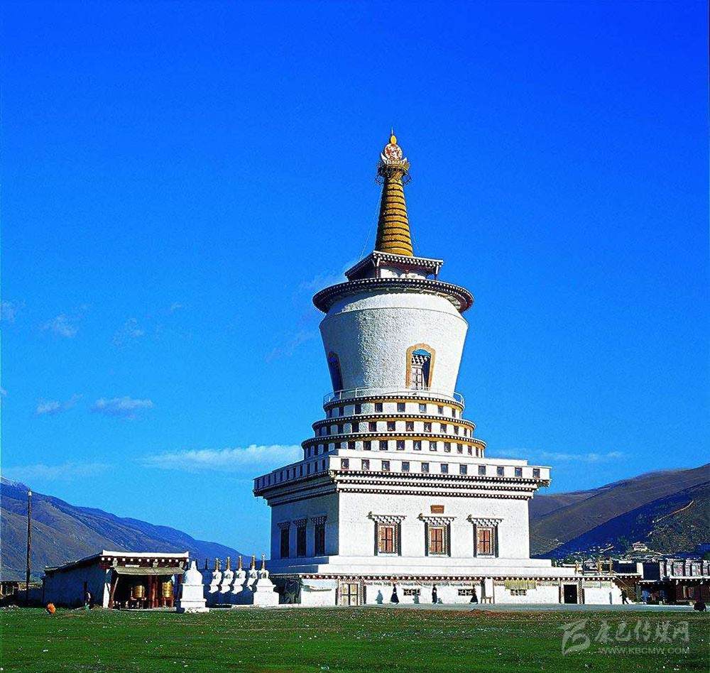 ༄༅།། རྟའུ་རྣམ་རྒྱལ་མཆོད་རྟེན།