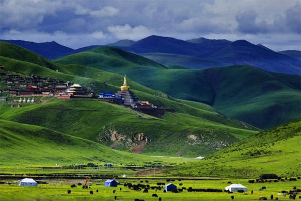 ༄༅།། དགེ་བཤེས་ཐོབ་ཐང་གི་བྱུང་བ།