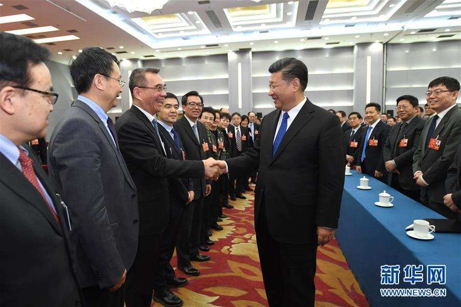  ཞི་ཅིན་ཕིང་གིས་རྒྱལ་ཡོངས་སྲིད་གྲོས་ཀྱི་ཨུ་ཡོན་ལ་མཇལ་འཕྲད་གནང་།