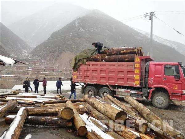  དཀར་མཛེས་ཁུལ་གྱིས་ལྗང་མདོག་སྲུང་སྐྱོབ་ཀྱི་འགུལ་བསྐྱོད་ལག་བསྟར་བྱས།
