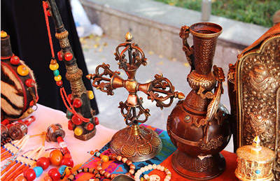 ༄༅།། རྒྱ་གར་གྱི་བྲམ་ཟེའི་རིག་གནས་དང་དེ་བོད་ཀྱི་རིག་གནས་དང་ཇི་ལྟར་འབྲེལ་བའི་ཚུལ་ཆེ་ལོང་དུ་བཤད་པ།