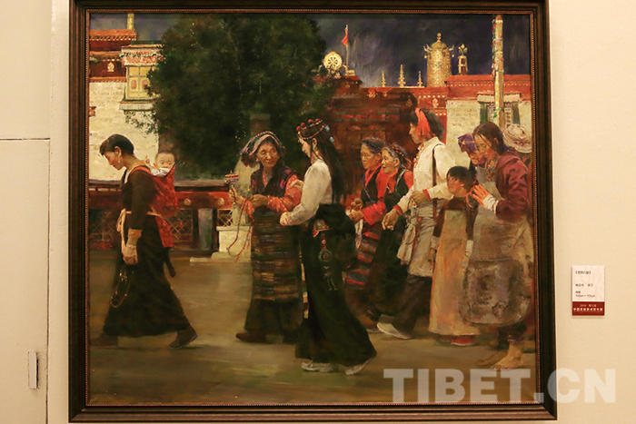 ཀྲུང་གོའི་མི་རིགས་མཛེས་རྩལ་གྱི་ལོ་འཁོར་ཆ་ཟུང་འགྲེམས་སྟོན་སྐབས་གསུམ་པ་པེ་ཅིང་དུ་སྤེལ་བ།
