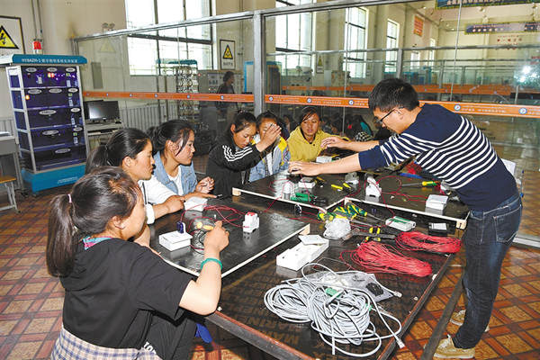 ལས་རིགས་སློབ་གསོས་ལས་ཞུགས་ཐབས་ལམ་རྒྱ་ཆེར་བཏང་བ།