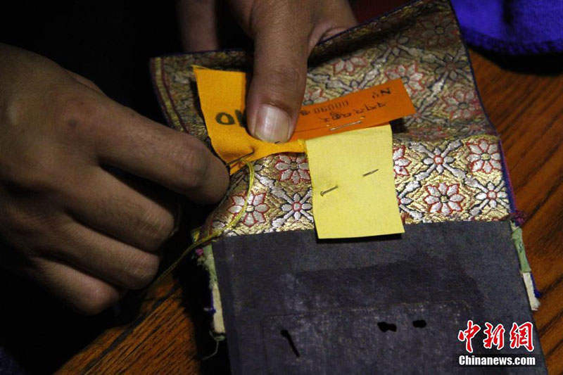 ནོར་བུ་གླིང་ཁར་གནའ་དཔེ་པོ་ཏི་840ལྷག་ལ་ཞིབ་བཤེར་ལེགས་འགྲུབ་བྱུང་། 