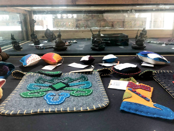 ལང་ཚོས“སྒྱུ་རྩལ”རིས་སུ་བཀོད་དེ་གནའ་བོའི་སྲོལ་རྒྱུན་ལ་གསོན་ཤུགས་སྦྱིན།