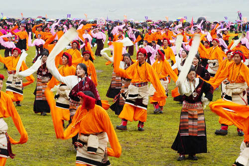 2020ལོའི་སི་ཁྲོན་དཀར་མཛེས་རི་ཀླུང་རིག་གནས་ཡུལ་སྐོར་དུས་ཆེན་ལི་ཐང་རྫོང་དུ་འགོ་ཚུགས་པ།