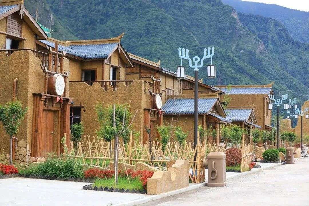 མའོ་རྫོང་གིས་ཏའེ་ཞི་ལྗོངས་སྐོར་གྲོང་རྡལ་གསར་བ་བཏོད།