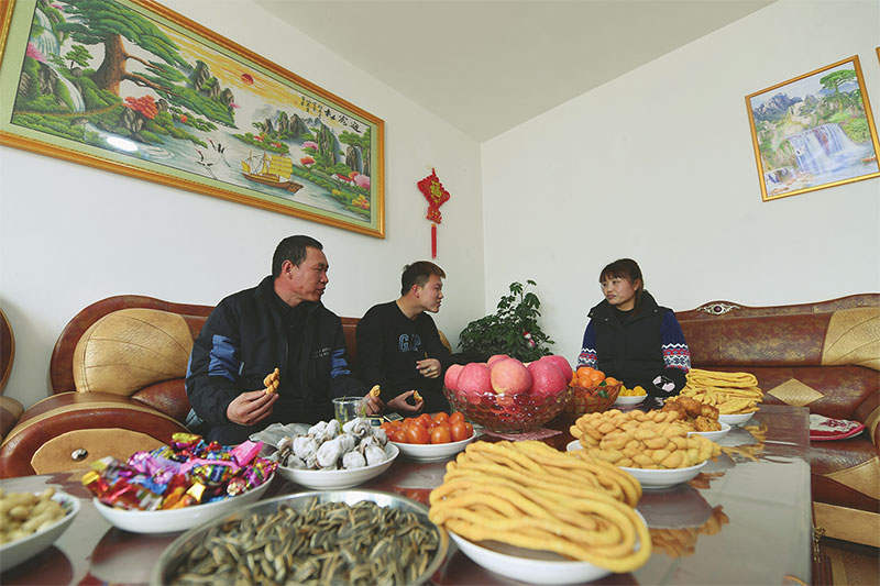 སྡོད་ཁང་གསར་པར་སྤོས། བདེ་སྐྱིད་འཚོ་བར་རོལ།