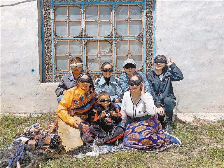 “ཨ་མདོའི་མིག་ར”སྐད་གྲགས་ཆོད་པར་བྱས་ནས་ཕྱིར་ཚོང་ཐུབ་པ་བྱེད་ཀྱི་ཡིན།