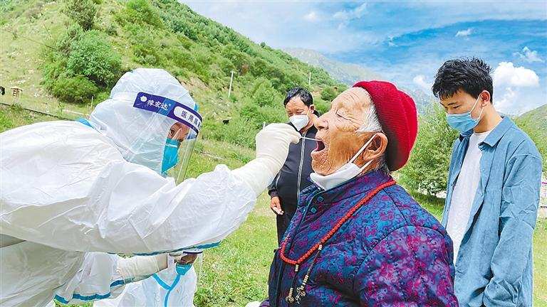 སྒོ་འགྲམ་དུ་ཉིང་སྐྱུར་བརྟག་དཔྱད་བྱས་ནས་མི་སེམས་ལ་དྲོ་སྐྱིད་སྦྱིན་པ།