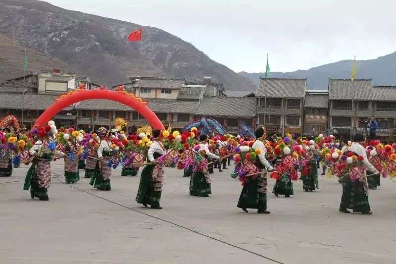རྔ་ཁུལ་གྱི་ལོ10ཡི་རིག་གནས་འཛིན་སྐྱོང་སྤེལ་གསུམ་ཐད་ཀྱི་གྲུབ་འབྲས།