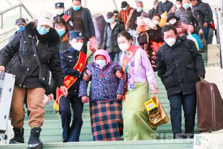 2023ལོའི་དཔྱིད་གསར་སྐྱེལ་འདྲེན་འགོ་ཚུགས་པ།