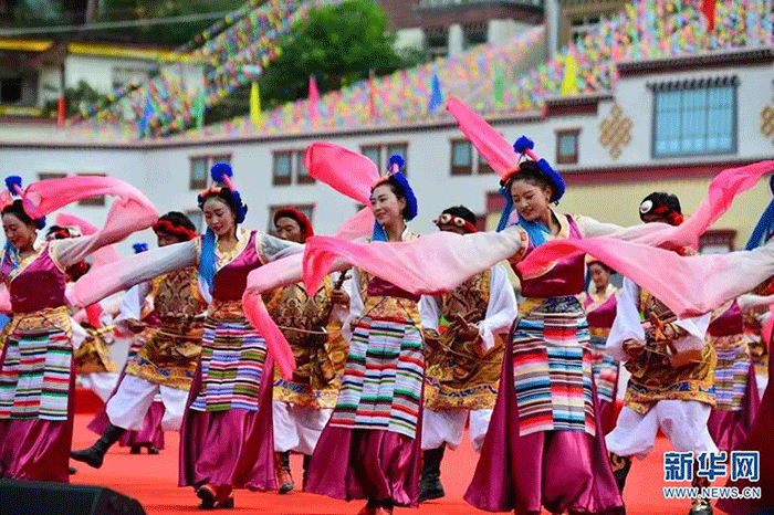བདེ་ཆེན་ཁུལ་གྱིས་བོད་ཆུ་ཡོས་ལོའི་ལོ་སར་གྱི་བྱེད་སྒོ་སྤེལ།