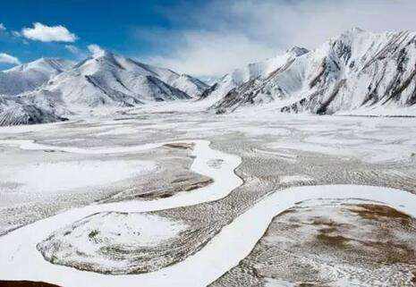 ༄༅།།མདོ་ཁམས་སྡེ་དགེའི་ཡུལ་གྱི་ཁྲ་མོ་གླིང་དང་འབྲེལ་བའི་རྗེས་ཤུལ་འགའ་ཞིག་གསལ་བར་བརྗོད་པ་སེང་ཆེན་དགྱེས་པའི་རོལ་མོ་ཞེས་བྱ་བ་བཞུགས་སོ། །