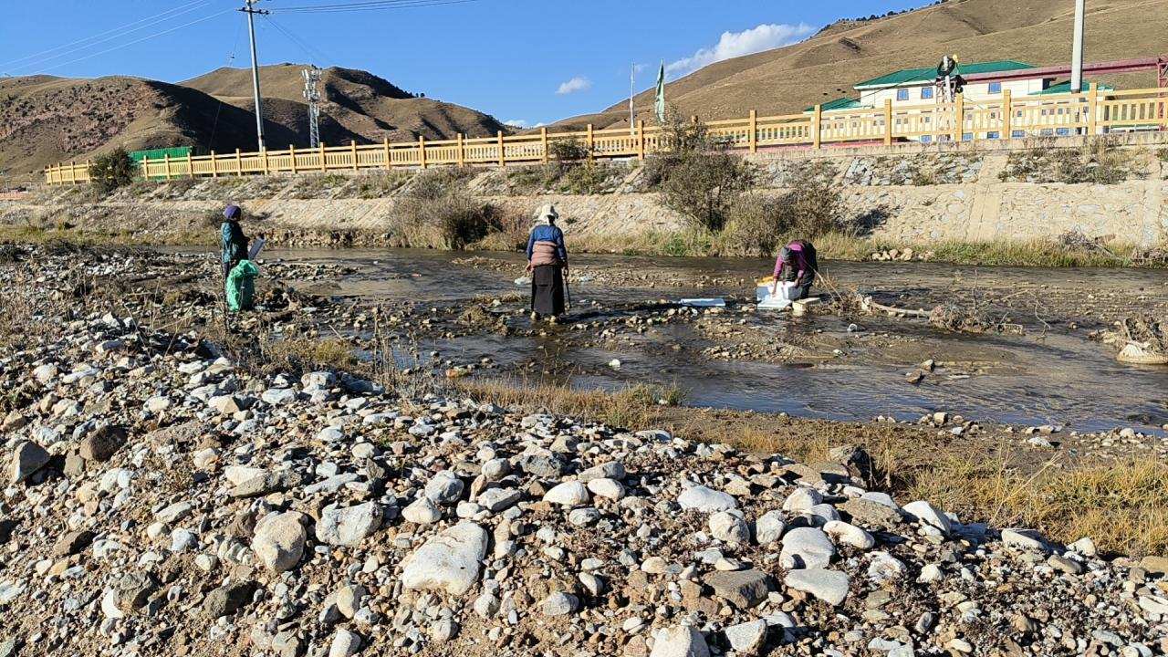 “དྲ་མིག”ལས་དོན་གྱི་མཛོད་དགེའི་བཞག་ལྡོམ་གྲོང་རྡལ་གྱི“རྣམ་པ་གསར་པ”བཏོད།
